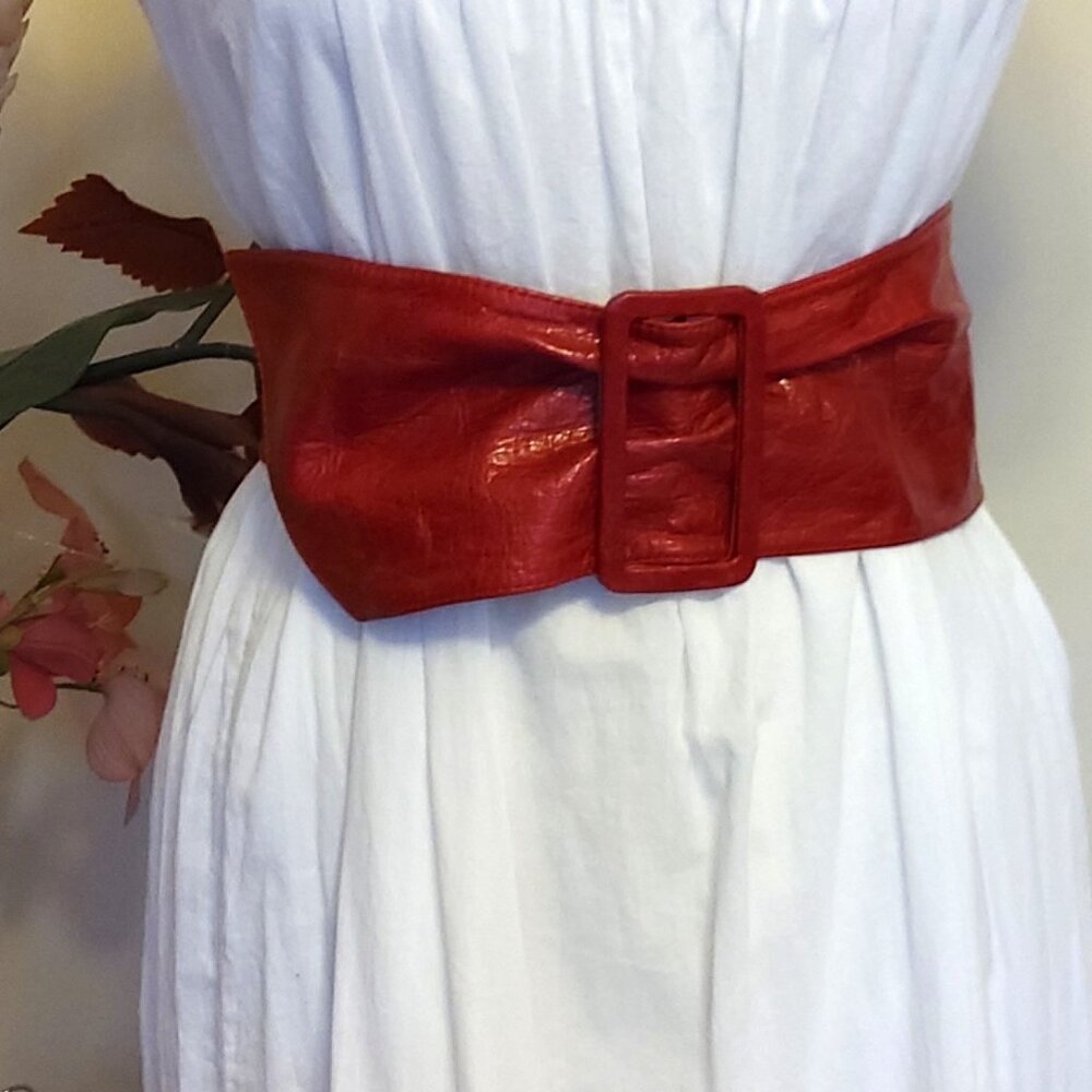 Vintage HYDE Collection H37120W Genuine Leather Belt Red Classic Dress Belt